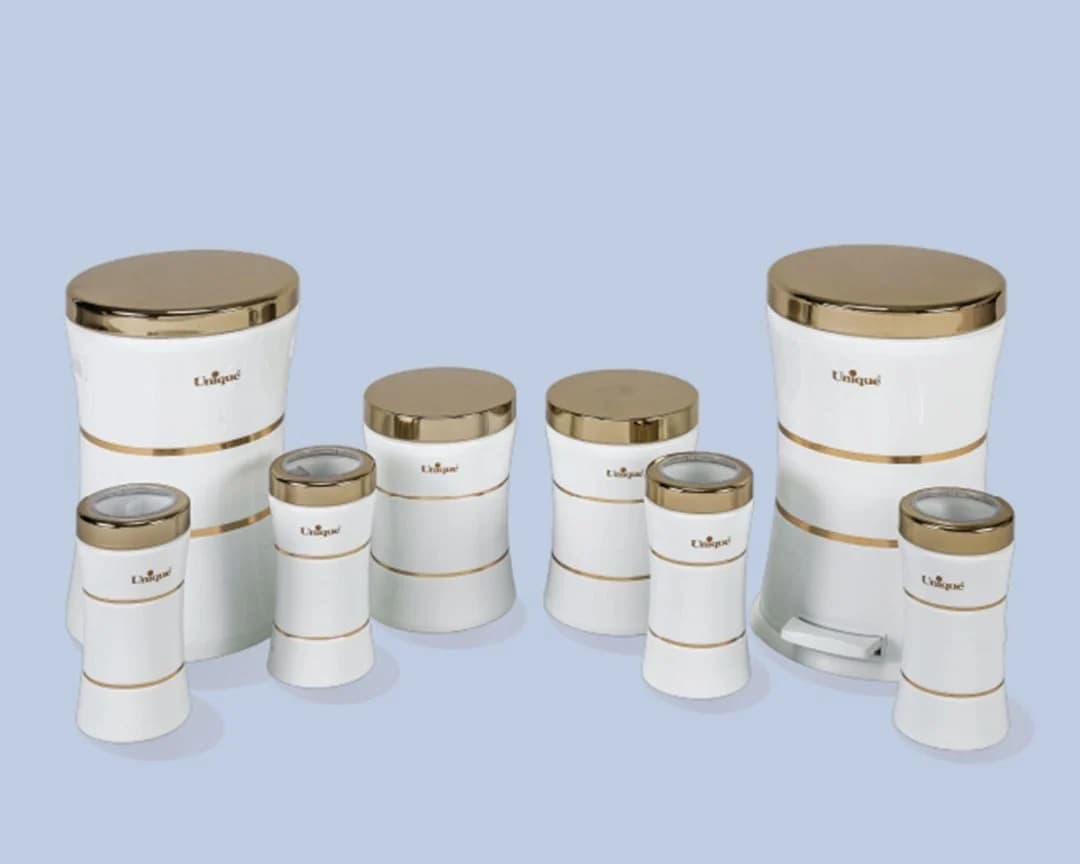 سرویس آشپزخانه 8 پارچه یونیک کمر باریک خطی سفیدطلا کد un-4596