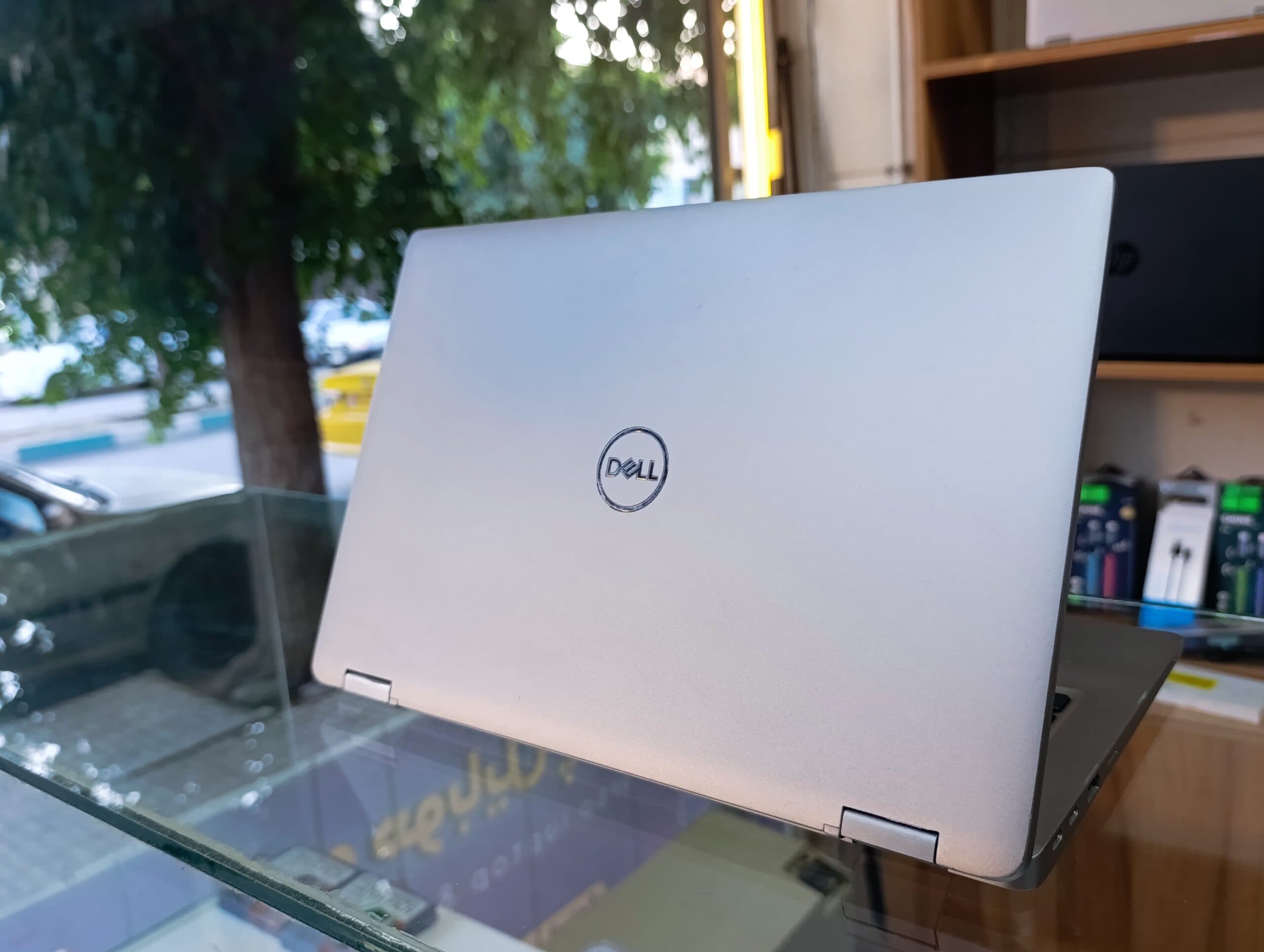 لپ تاپ دل Dell latitude 5320 – i7 1185G7 — تصویر ۲