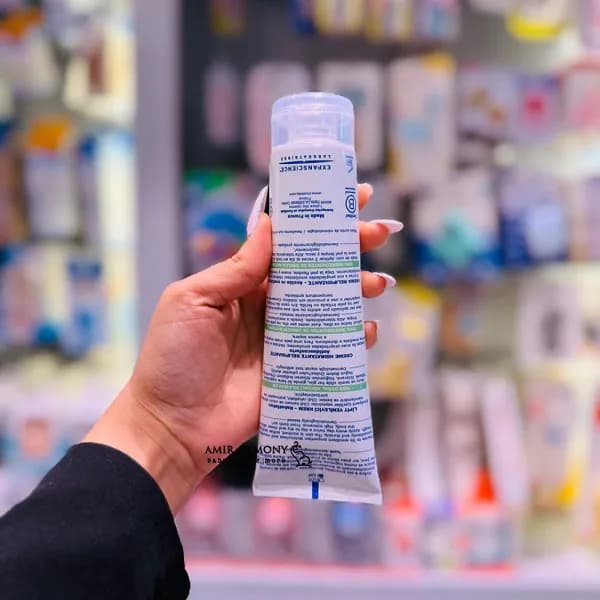 کرم استلاتوپیا موستلا 150 میل — تصویر ۲