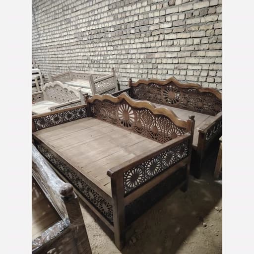 تخت سنتی چوب روس معمولی پایه خراطی مبلمان فرنا مدل 1145790