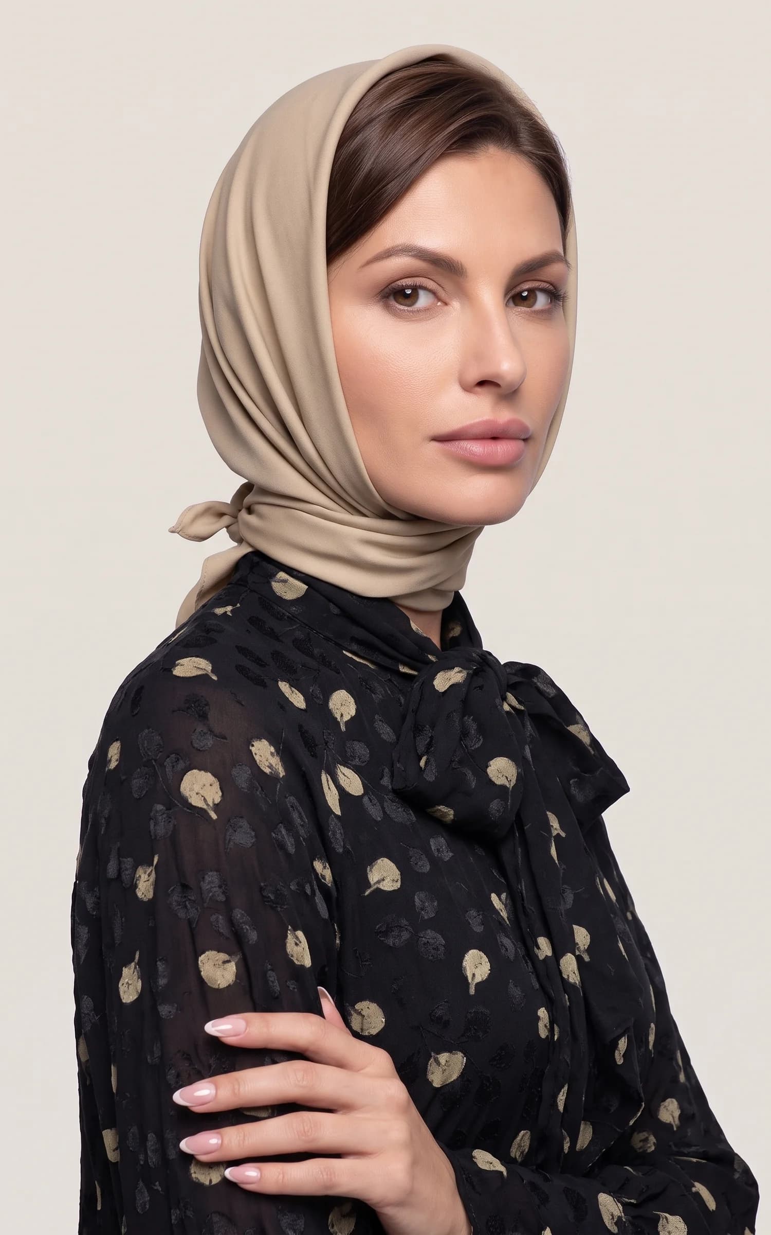 شومیز زنانه گل‌دار یقه کراواتی آستین بلند nevado کد 405112031898 — تصویر ۲