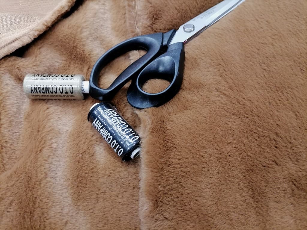 پارچه خز قهوه ای تند خارجی (پارچه خز خرگوشی عرض 1.8 متر) — تصویر ۲