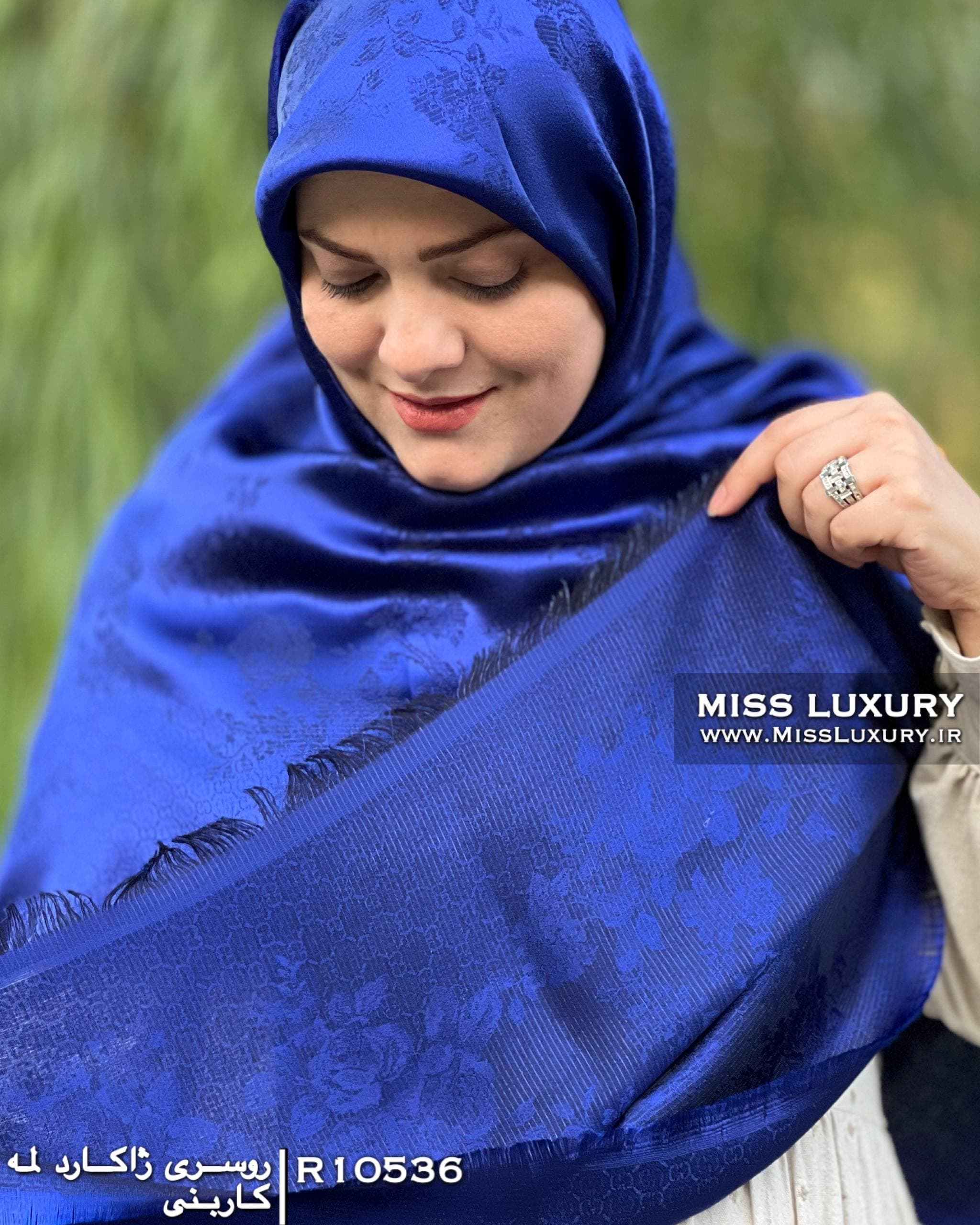 روسری ژاکارد لمه کاربنی R10536 — تصویر ۲