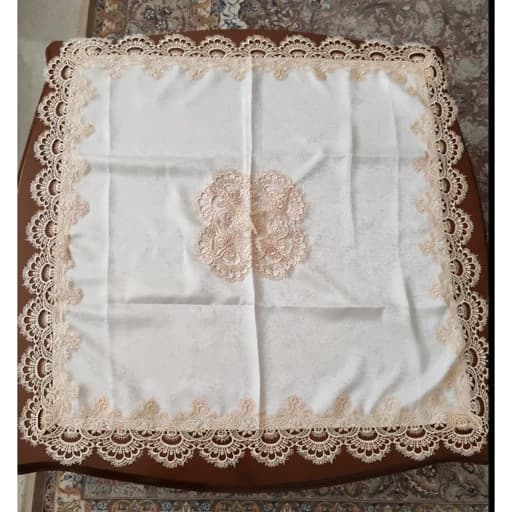 رومیزی روپشتی شانل دور گیپور ابریشمی سایز 80 — تصویر ۲
