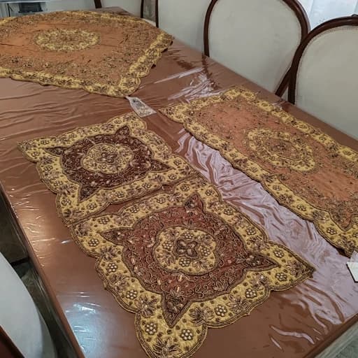 رومیزی مخمل ساتن ملیله و پولک دوزی 3 تکه هندی — تصویر ۴