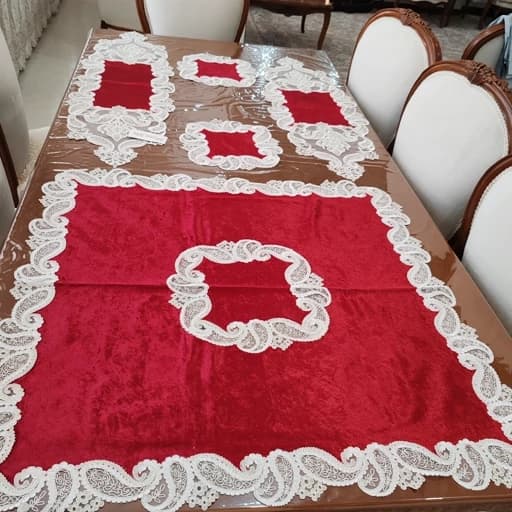 سرویس رومیزی مخمل دانتل ترک زرشکی پنج تکه طرح ترمه — تصویر ۴