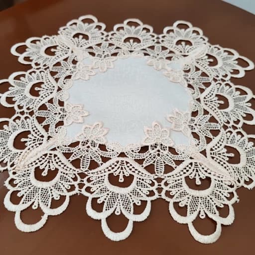 رومیزی مربع دور گیپور ابریشمی سایز 35 و سایز 25 سانت — تصویر ۳