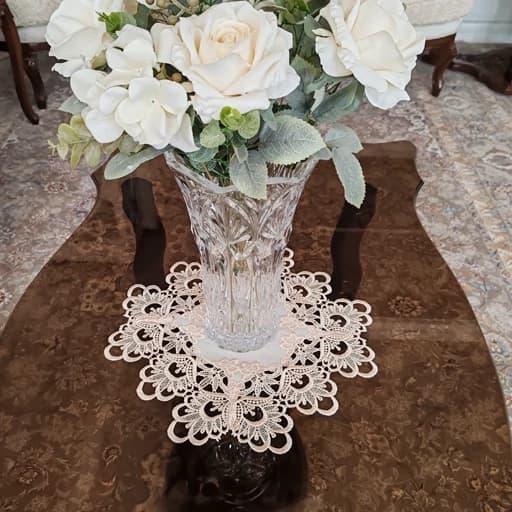 رومیزی مربع دور گیپور ابریشمی سایز 35 و سایز 25 سانت