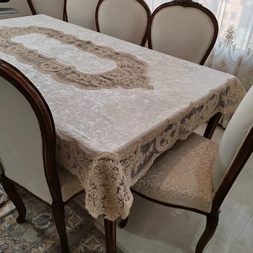 رومیزی غذاخوری مخمل دانتل ترکیه طرح ورساچه سایز 150*250 — تصویر ۷