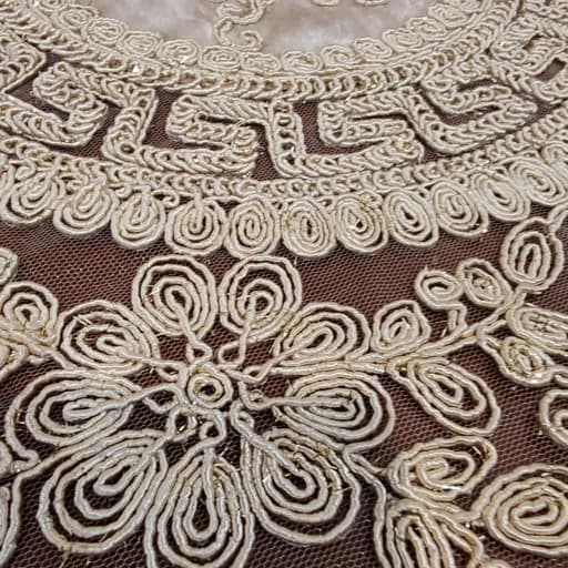 رومیزی دانتل مخمل سه تکه ترک اصل ورساچه الیزه — تصویر ۲