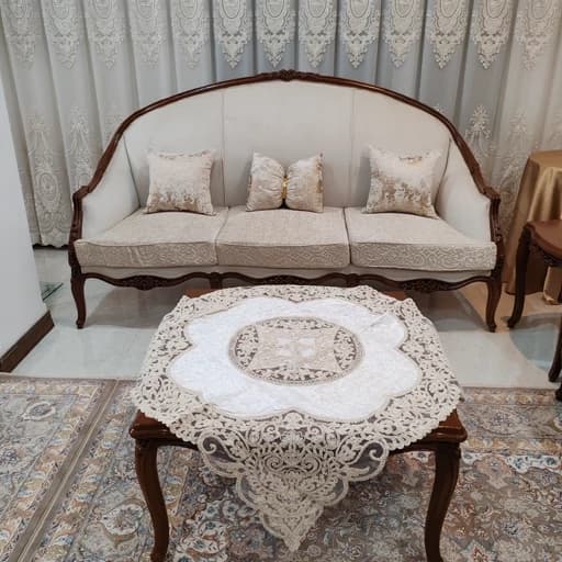 رومیزی مربع بزرگ مخمل دانتل ترک طرح آنتیک 110 — تصویر ۴