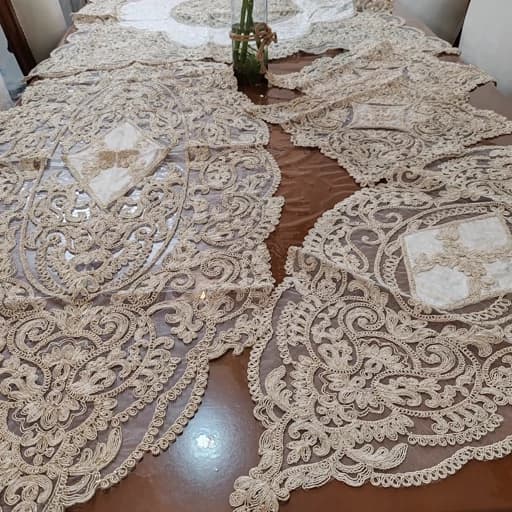 سرویس رومیزی دانتل مخمل ترک اصل پنج تکه آنتیک — تصویر ۸