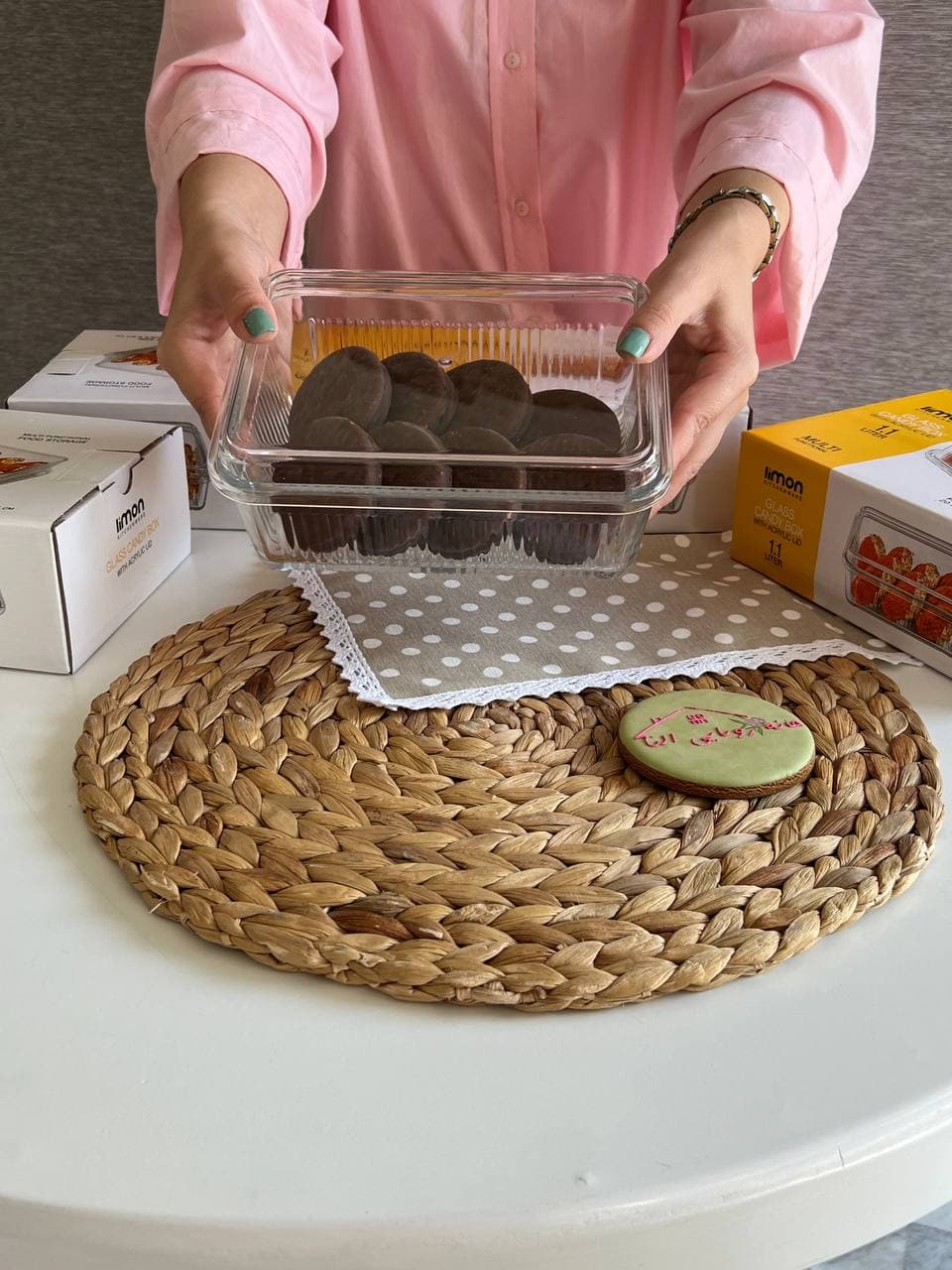 شیرینی خوری شیشه ای لیمون مدل مستطیل کد 2260 — تصویر ۲