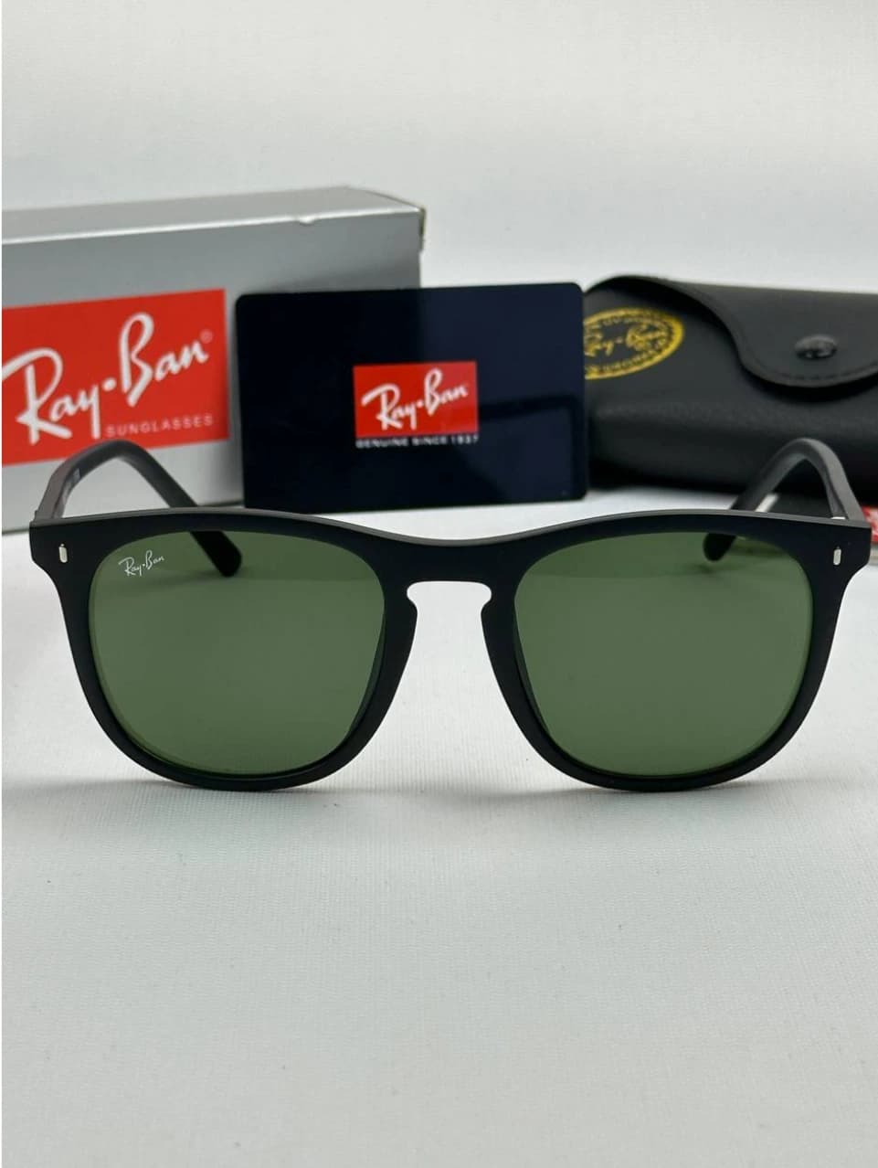 عینک ریبنrayban rb-2210