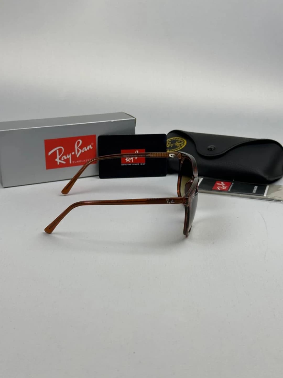 عینک ریبن قهوه ای rayban rb-2210 — تصویر ۴