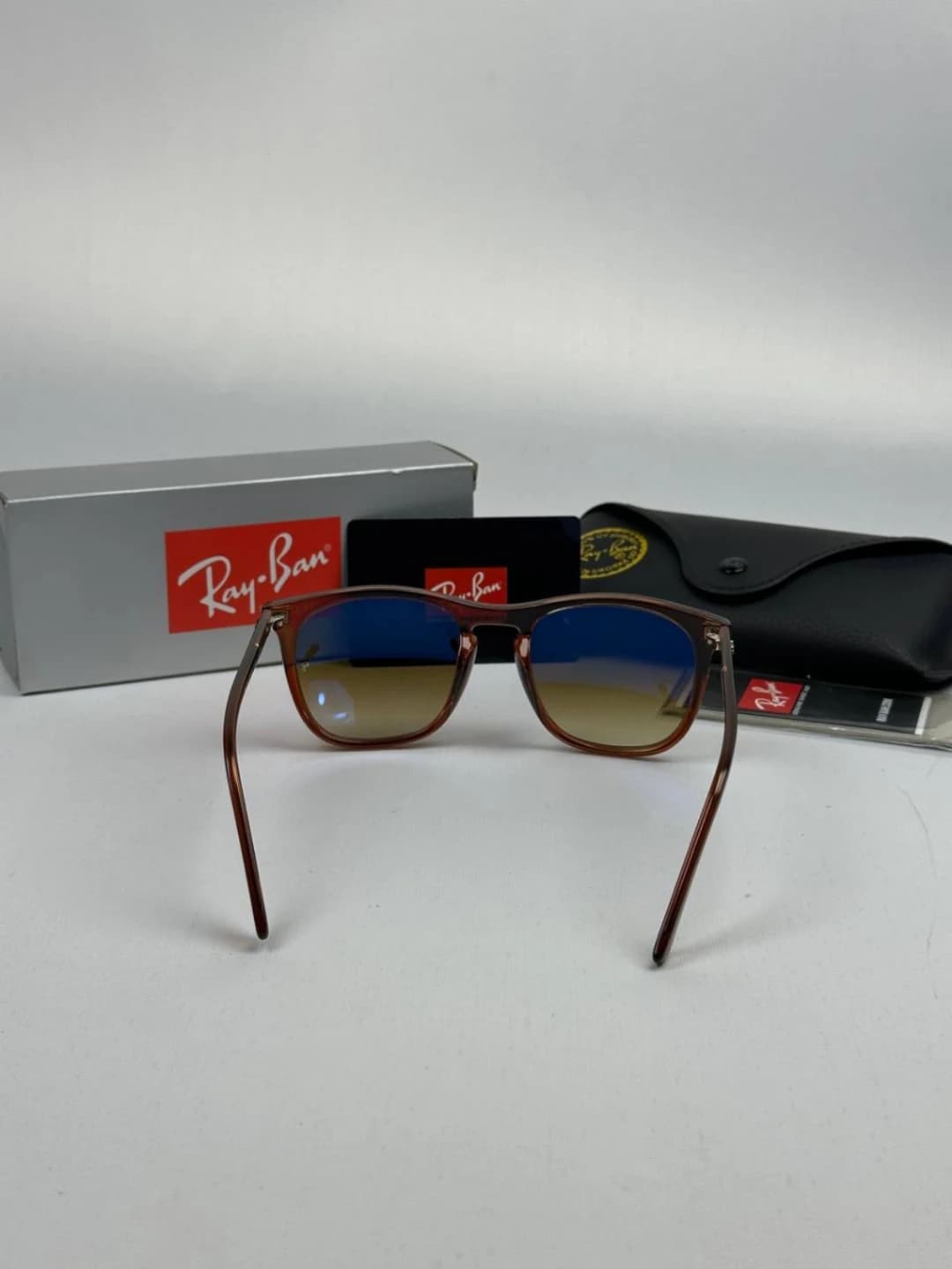 عینک ریبن قهوه ای rayban rb-2210 — تصویر ۳