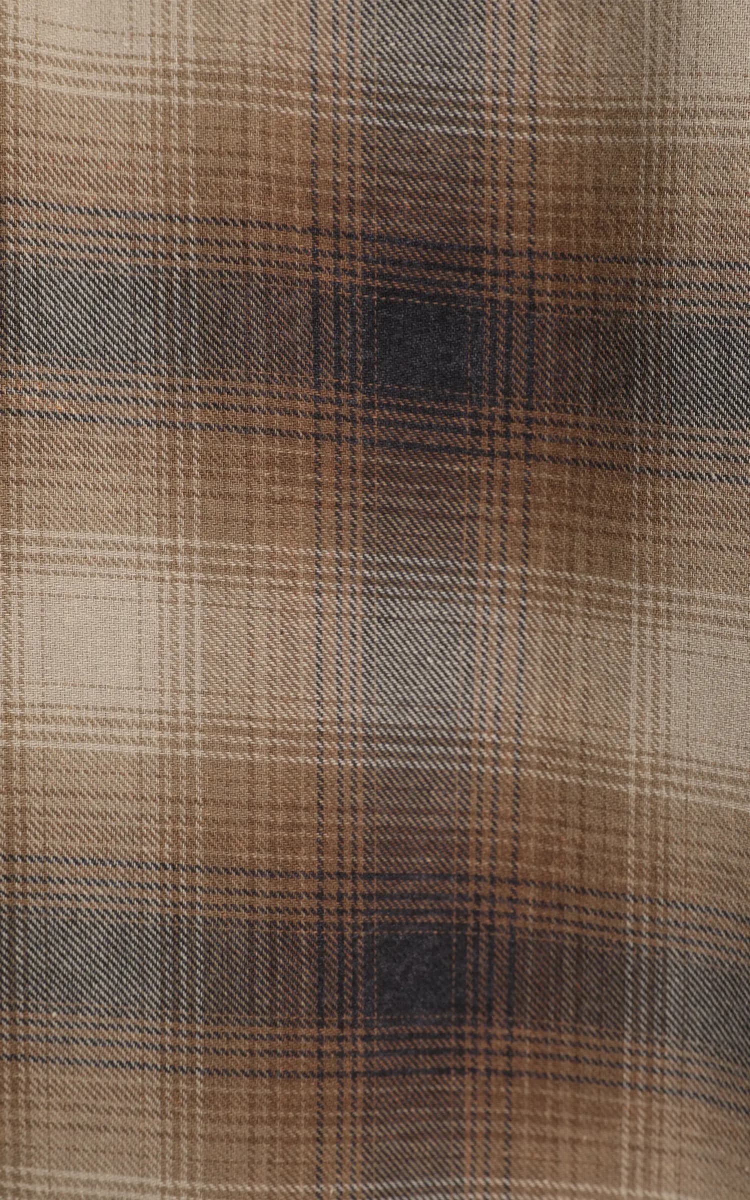 پیراهن مردانه چهارخانه آستین بلند یقه برگردان دکمهدار COLIN’S کد CL1082058 — تصویر ۵
