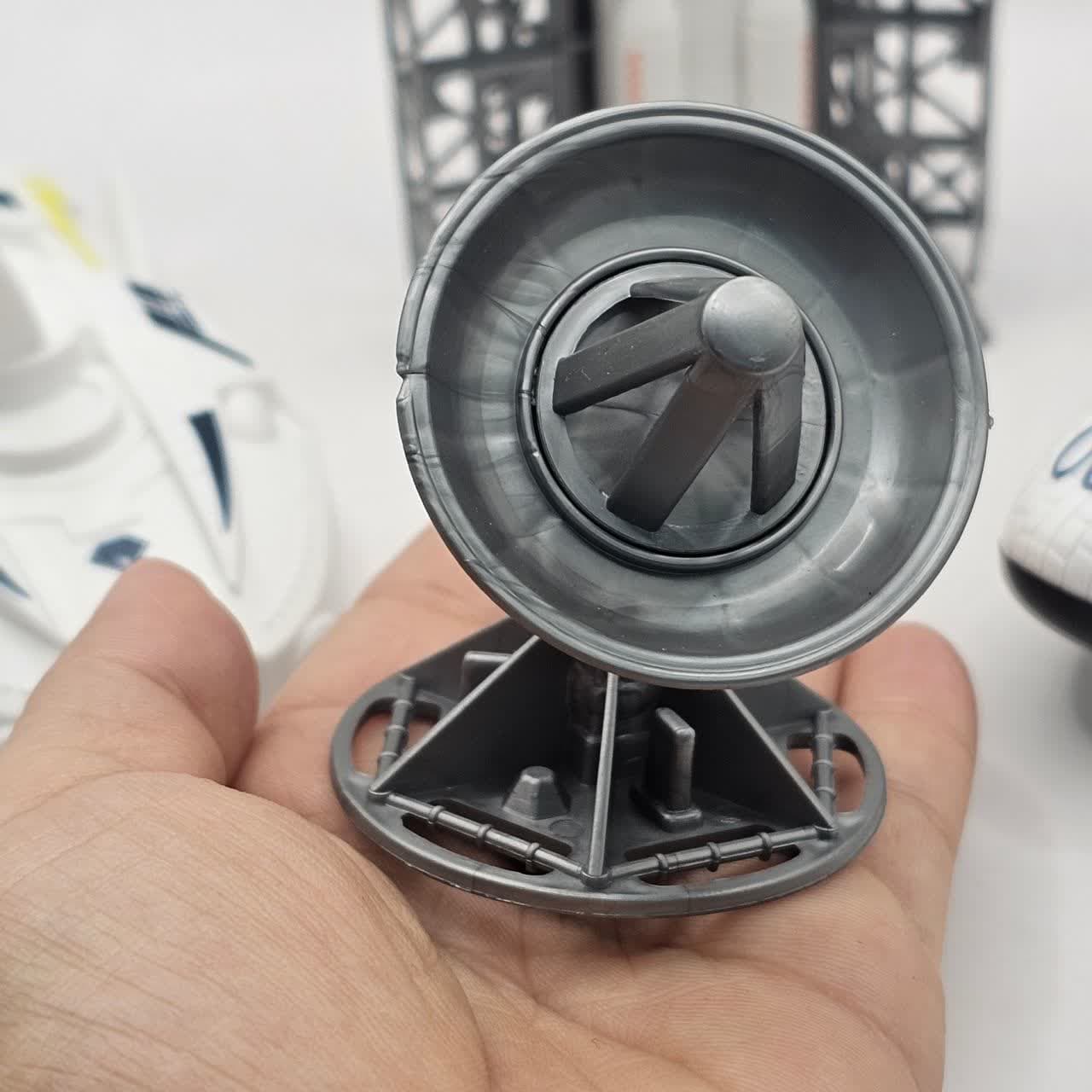 اسباب بازی ناب سل مدل آدم فضایی ، سفینه فضایی ، ماهواره و سکوی پرتاب موشک کد SPACE CRAFT مجموعه 5 عددی — تصویر ۷