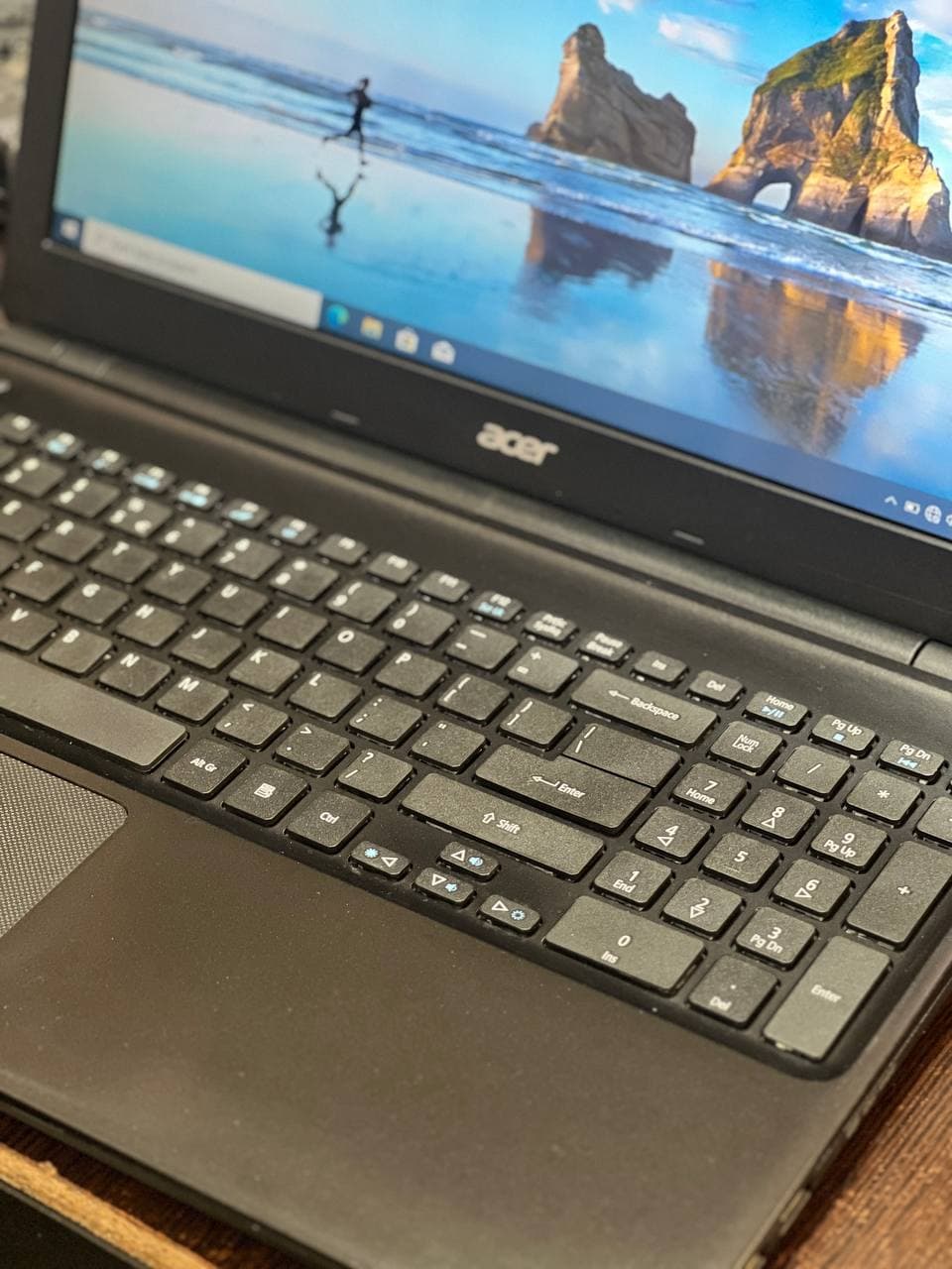 لپ تاپ ایسر Acer aspire e1-572g i7 4200u Ram 8gb Hdd 500gb گرافیک مجزا — تصویر ۴