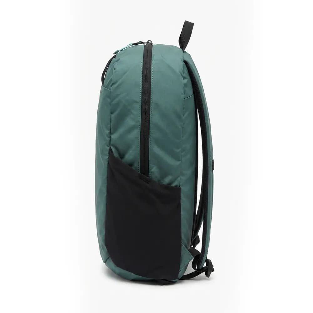 کوله پشتی PATAGONIA Atom 20L — تصویر ۲