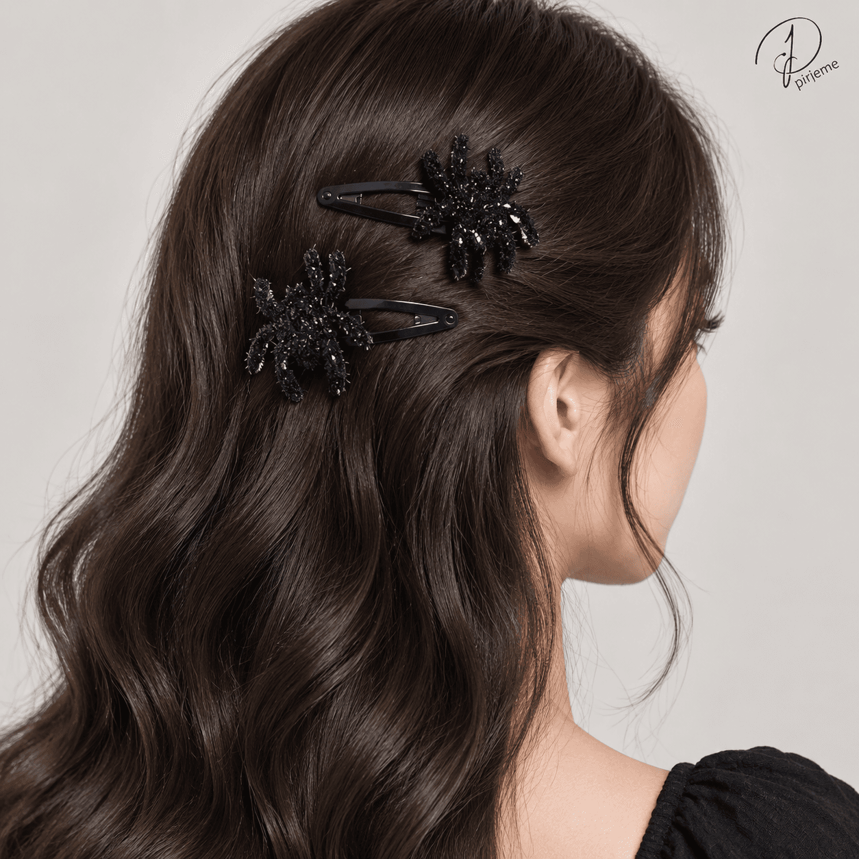 سنجاق سر دخترانه تق تقی Accessories طرح عنکبوت — تصویر ۳