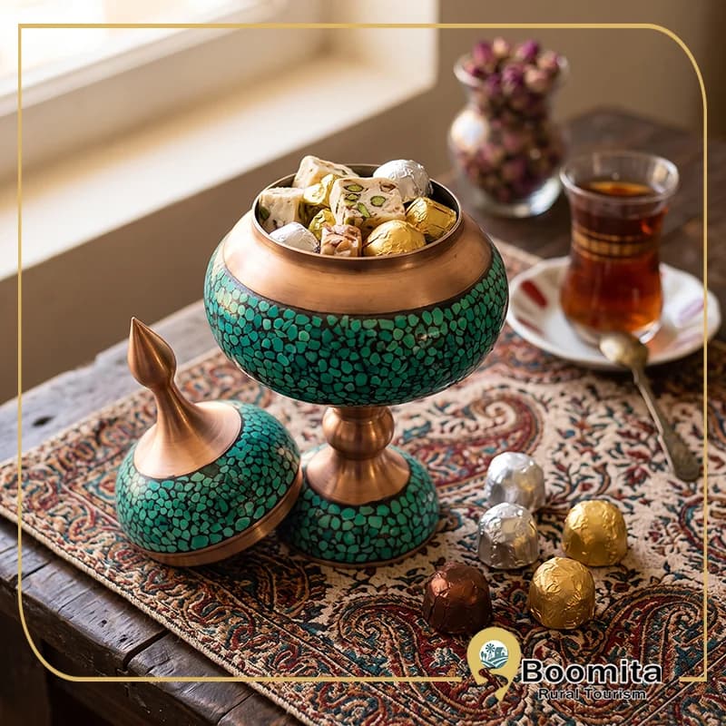 شکلات‌خوری فیروزه‌کوبی