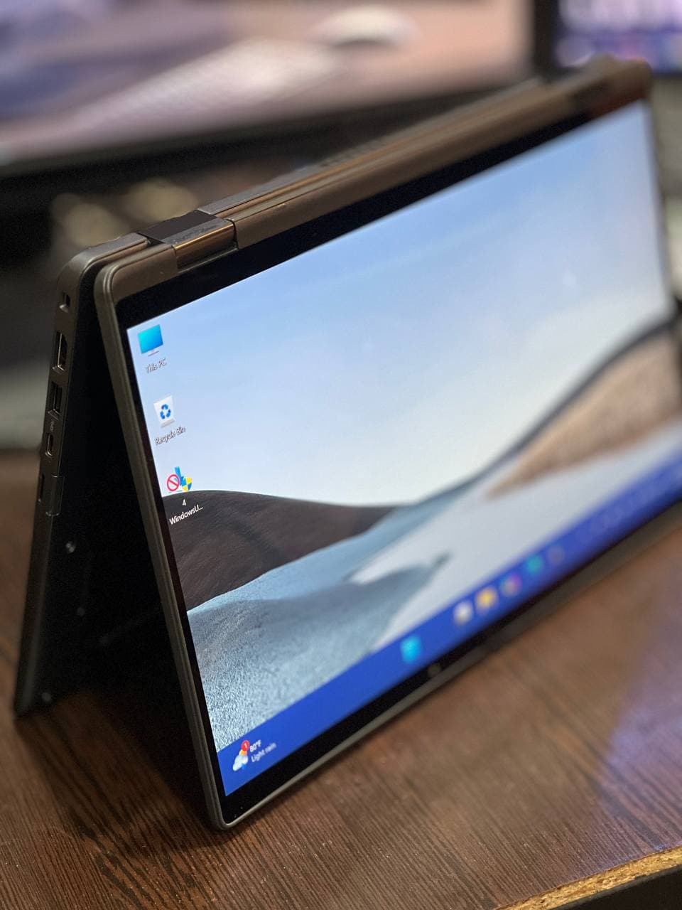 لپ تاپ Dell Latitude 7420 Core i5-1145G7 RAM 16GB SSD 256GB Touch Intel Evo — تصویر ۵