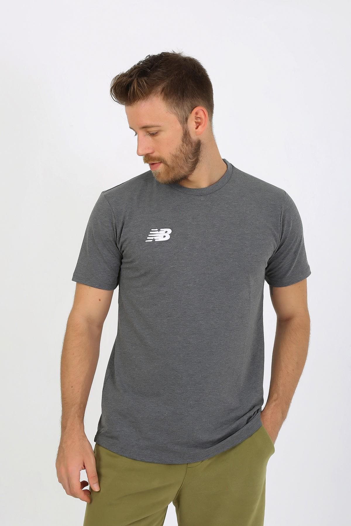 تی شرت ورزشی نیو بالانس مردانه پارچه خاکستری راسته Regular/رگولار Regular/رگولار اسپرت | New Balance TST2235-ANT TR — تصویر ۲