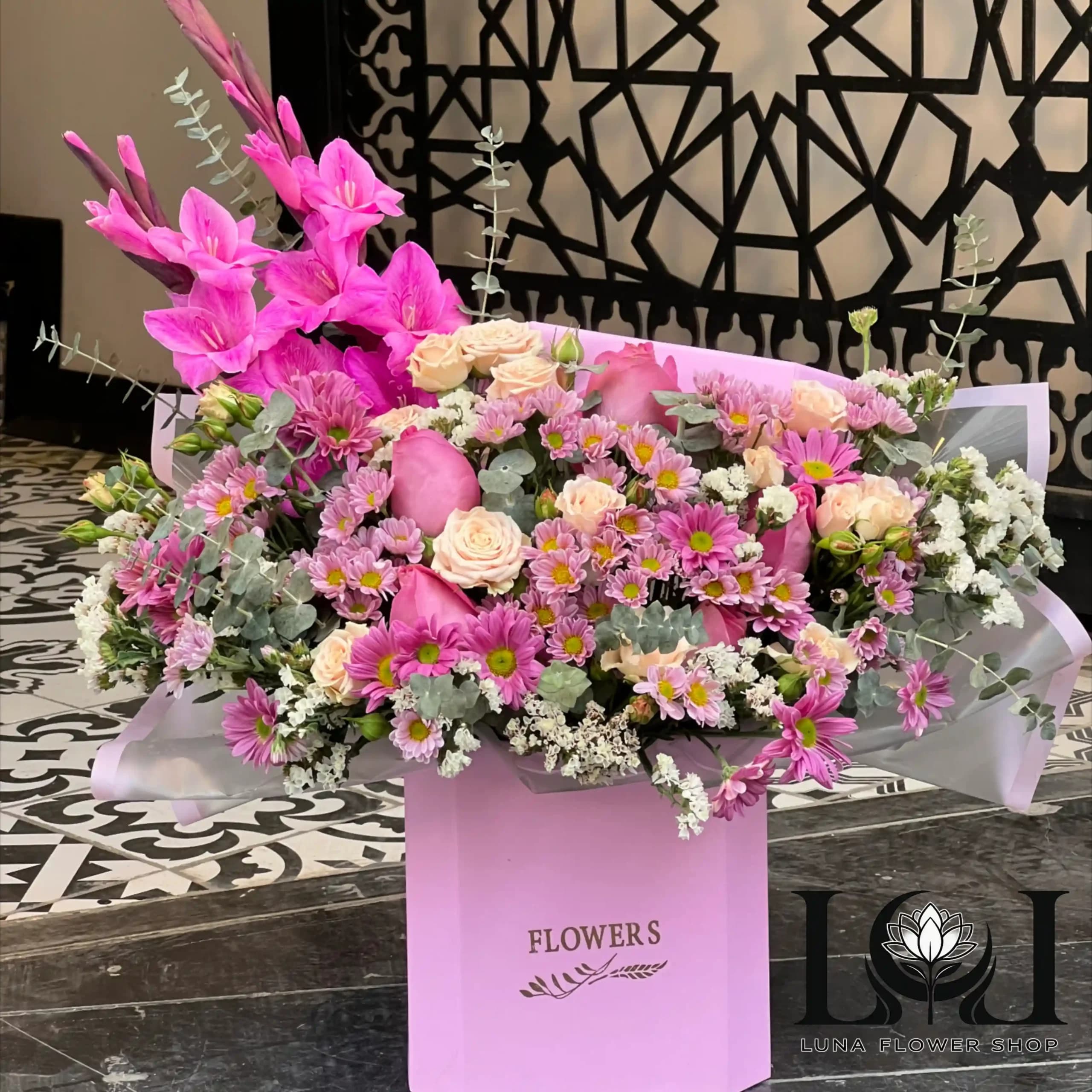 باکس گل کلاهدار BL136