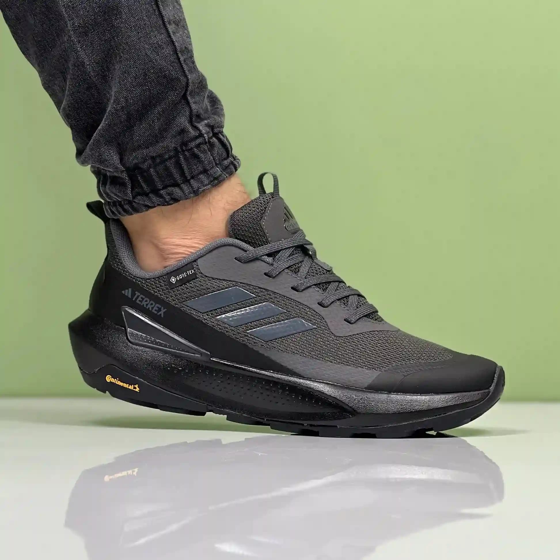 کتونی آدیداس تریکس adidas مردانه ۲۰۲۶ کد ۱۶۰۲