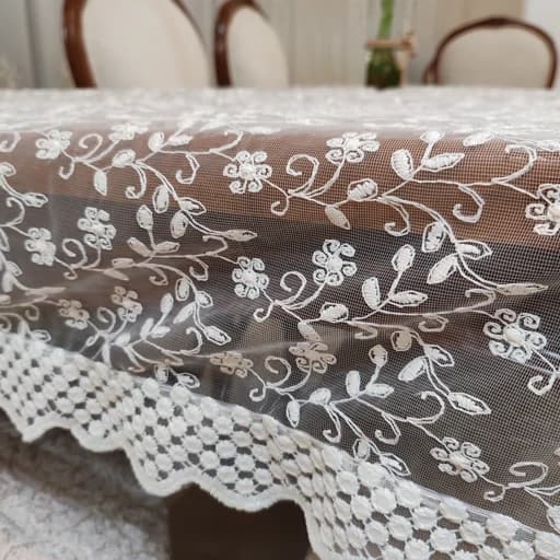 رومیزی غذاخوری جدید حریر گیپور سایز 140*220 سانت — تصویر ۴