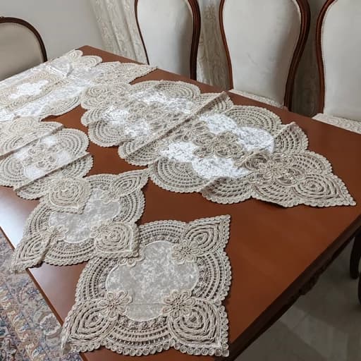 ست رومیزی پنج تکه مخمل دانتل ترک اصل طرح درسا — تصویر ۲