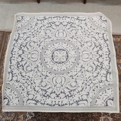 رومیزی مربع مخمل شاین ابریشمی طرح ترنج 92سانت — تصویر ۸