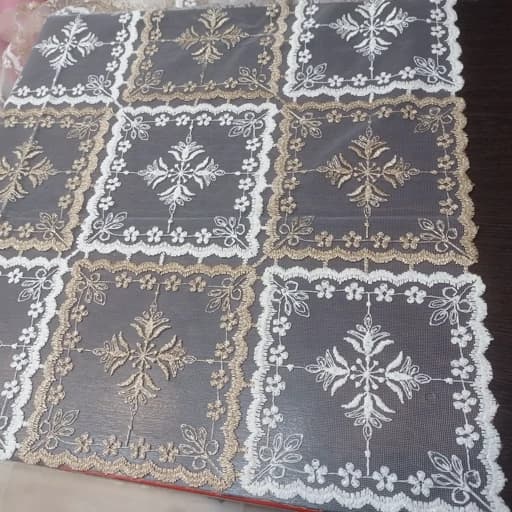 رومیزی روپشتی حریر گیپور جدید طرح برگ — تصویر ۸