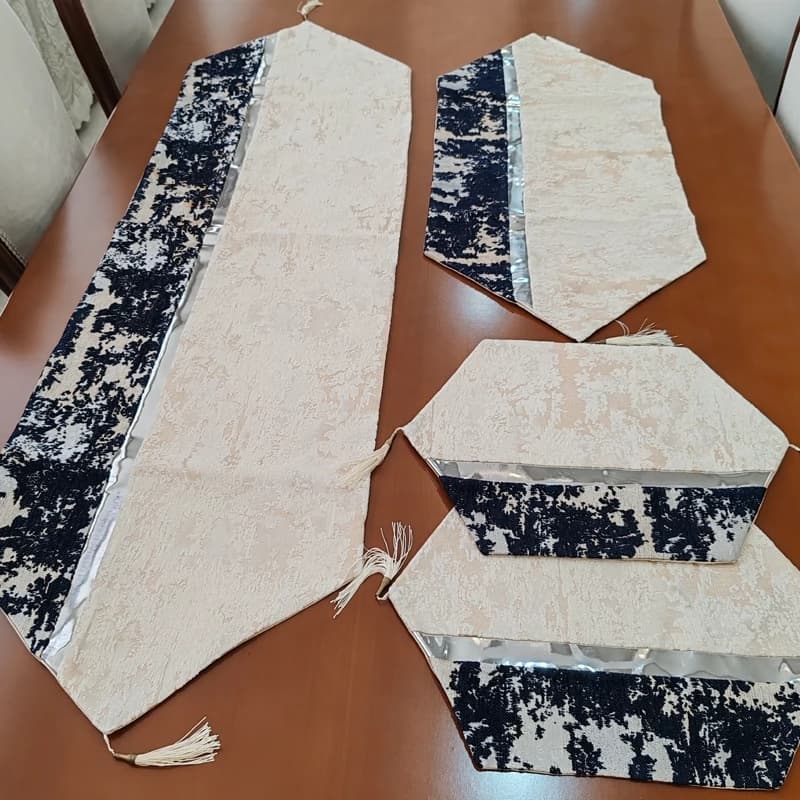 رومیزی مخمل پتینه ترکیبی 4 تکه با چرم طلایی — تصویر ۶