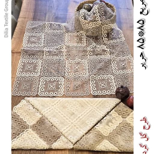 رومیزی روپشتی مربع حریر گیپور جدید گل گرد — تصویر ۵