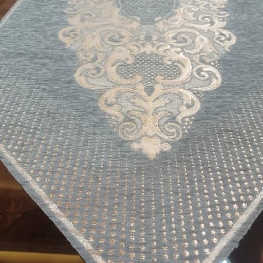 رومیزی مخمل ابریشم شاین دار 4 تکه طرح صحرا — تصویر ۴