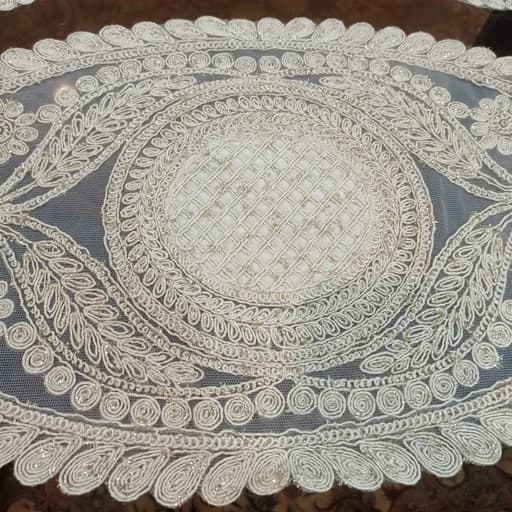رومیزی بیضی مخمل دانتل ترک سه تکه طرح گندمک — تصویر ۵