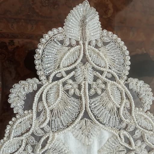 رومیزی کریستال دوزی مخمل دانتل سه تکه ترک طرح گندمی — تصویر ۵
