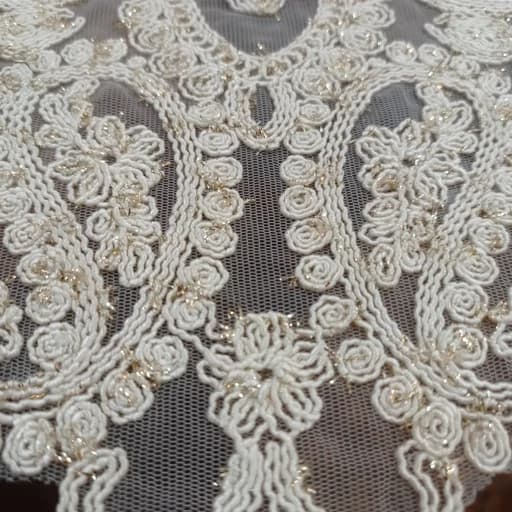 رومیزی بیضی مخمل دانتل سه تکه ترک طرح بوته جقه — تصویر ۳