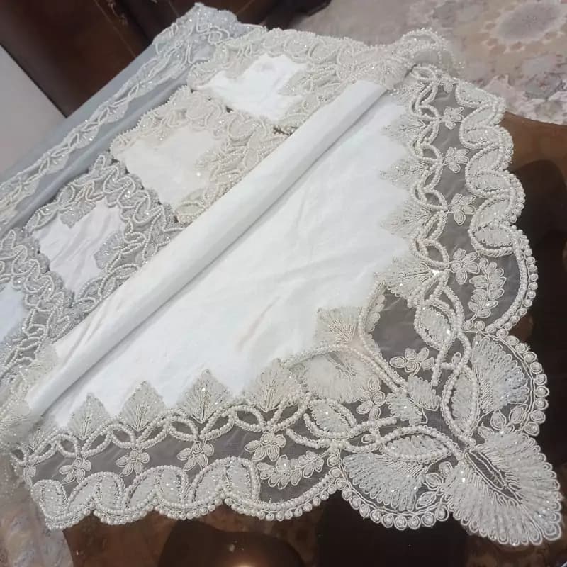 رومیزی مربع کریستال دوزی مخمل دانتل سه تکه ترک طرح گندم — تصویر ۶