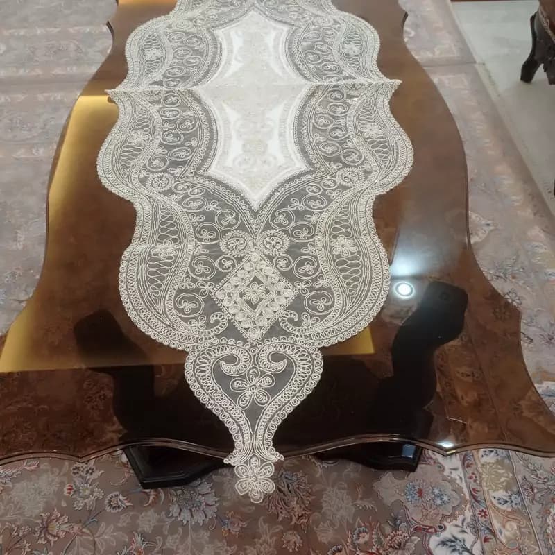 رانر غذاخوری بزرگ مخمل دانتل ترک مدل داماک — تصویر ۳