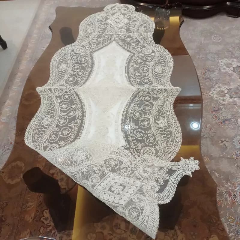 رانر غذاخوری بزرگ مخمل دانتل ترک مدل داماک — تصویر ۴