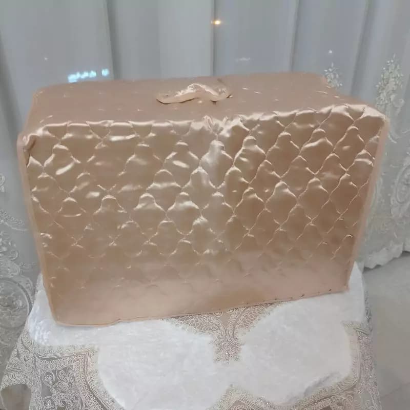 کاور چرخ خیاطی ژانومه ساتن مخصوص جعبه پلاستیکی — تصویر ۴