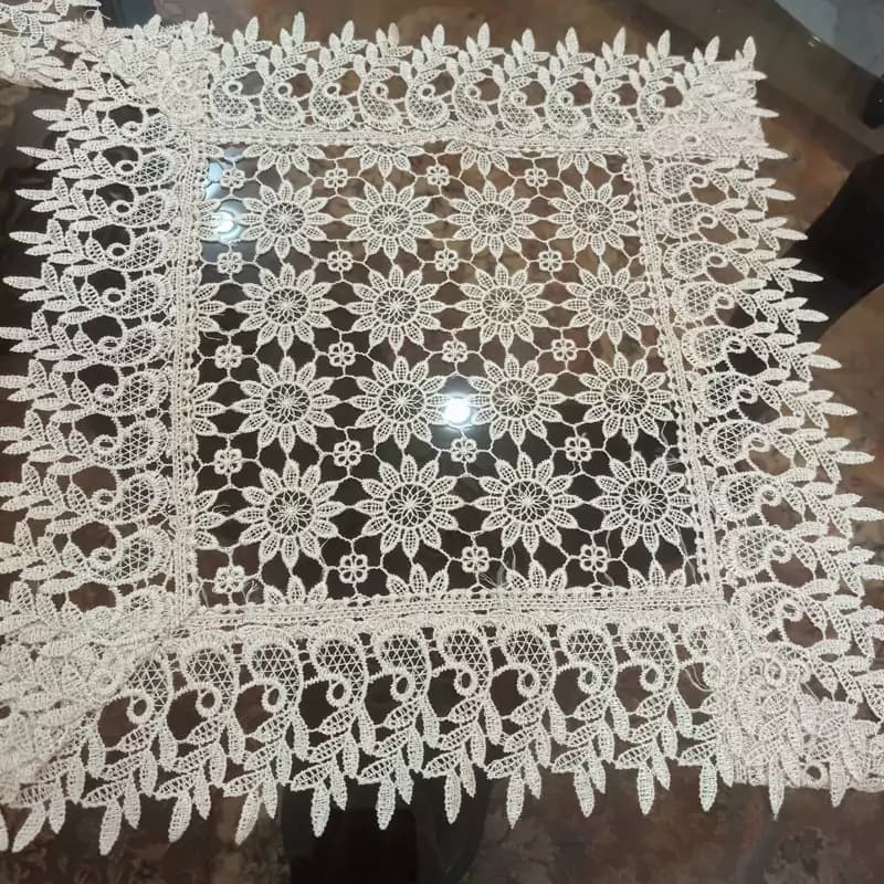 رومیزی گیپوری ابریشم مستطیل و مربع سه تکه — تصویر ۴