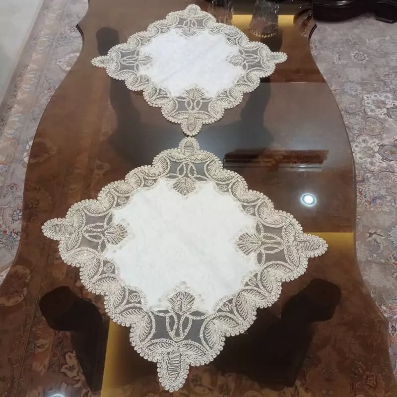 رومیزی مربع مخمل دانتل سه تکه ترک طرح گندمی — تصویر ۸