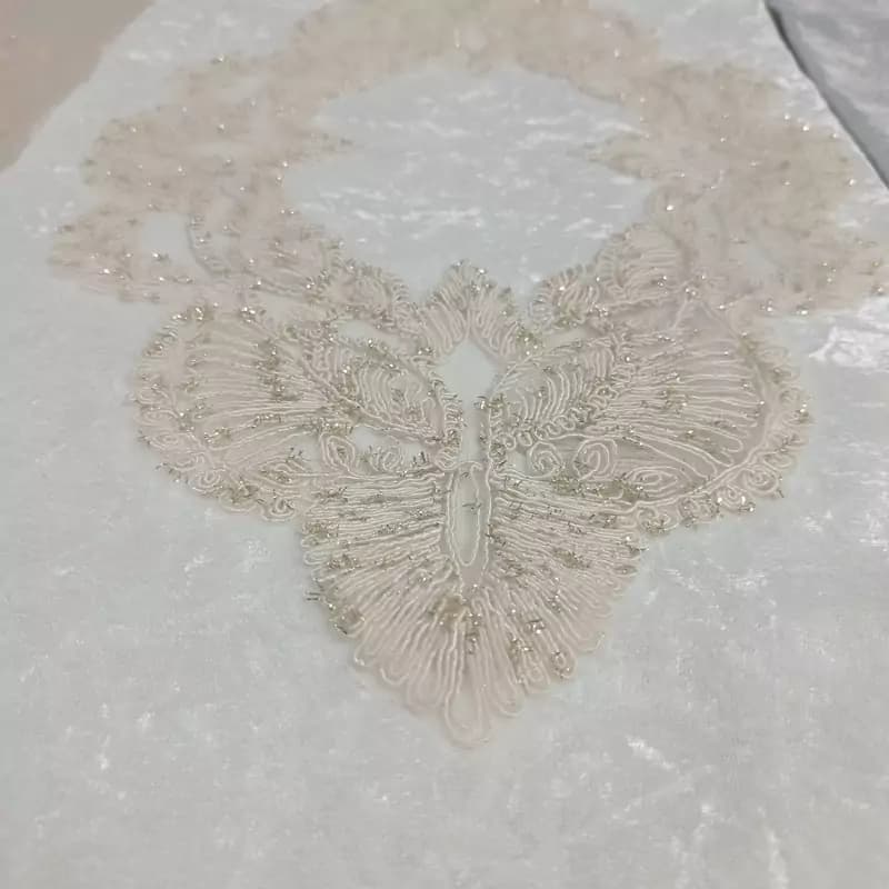رومیزی مربع مخمل دانتل ترک طرح گندمی سایز بزرگ — تصویر ۸