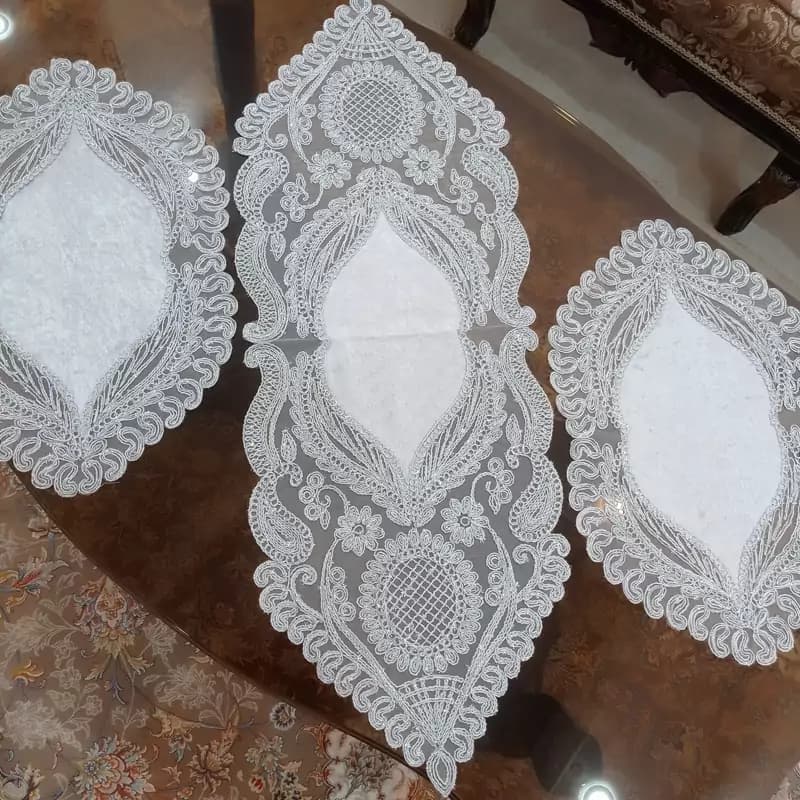 رومیزی مخمل دانتل سه تکه جدید رنگ طوسی ترکیه ای — تصویر ۵