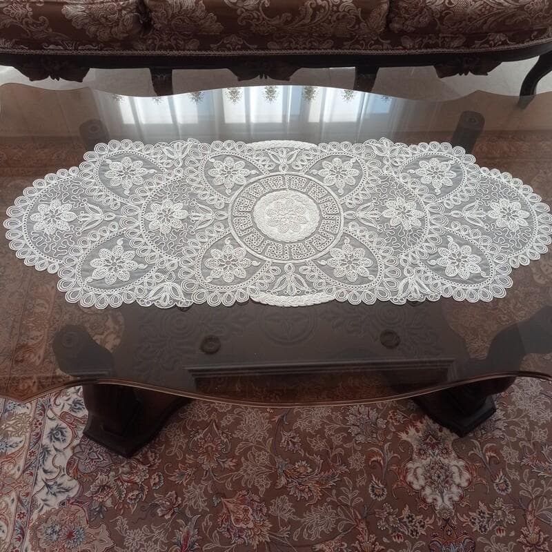 رومیزی دانتل مخمل بیضی مربع طرح ورساچه سه تکه جدید — تصویر ۷