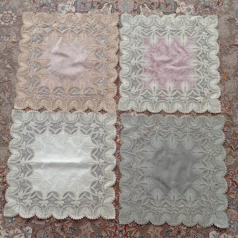 رومیزی عسلی تک مخمل دانتل جدید مربع — تصویر ۷